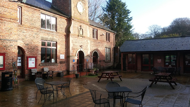 Castle Park Arts Centre Castle Park, Frodsham WA6 6SE
