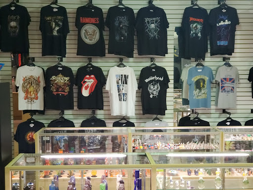 Action T's - Visual