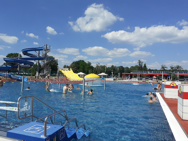 Big Blue Centrum Sportów Wodnych - Kompleks sportowy
