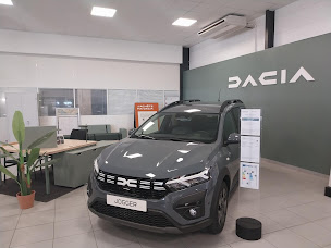Photo n°5 de Dacia Biarritz - edenauto à Biarritz (Vendeur de voitures d'occasion)