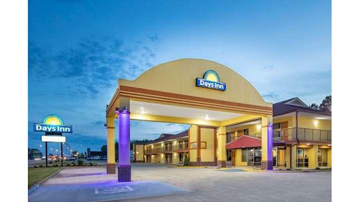 Days Inn by Wyndham Muscle Shoals Florence Logo