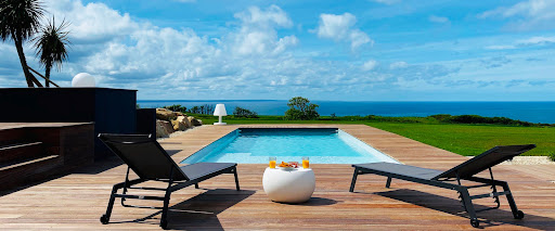 Photo de Eveillé Pool Shop