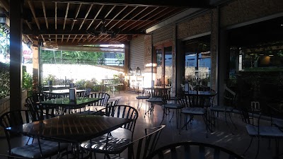Photos of CREMA - Caf&eacute;, Restaurant & Pasteleria