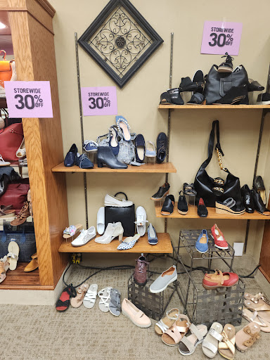 Bricker's Shoes - Visual