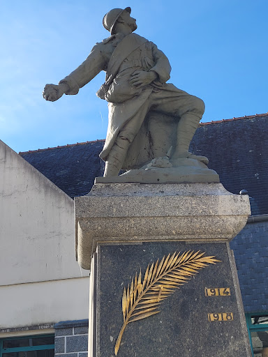 Mairie de Plouguenast - Thumbnail