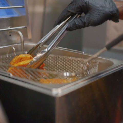 Splyt \N/ Half Kitchen LLC (Soul Food & Healthy Food Options) Catering Services by null