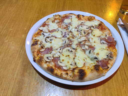 Pizzeria bei Alfredo - Thumbnail
