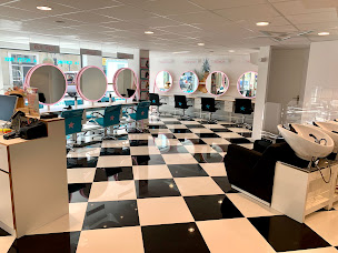 Photo n°26 de Tchip Coiffure à Biganos (Salon de coiffure)