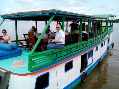 Photos of Primata Borneo Orangutan Tour