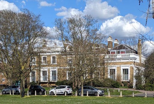 Oak Tree Primary School