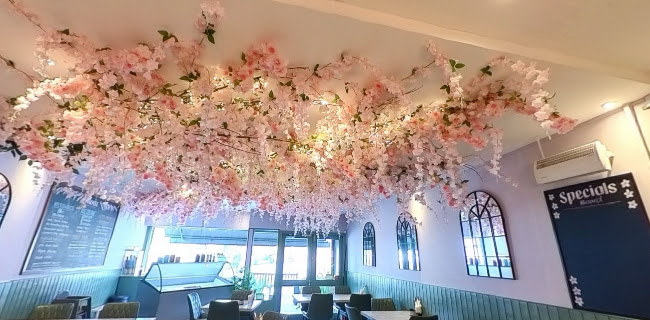 Blossoms Cafe - Ice cream