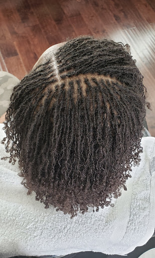 Locs by Safia - Thumbnail