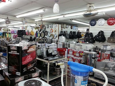 Photos of Commercial Deposit Free Golfito