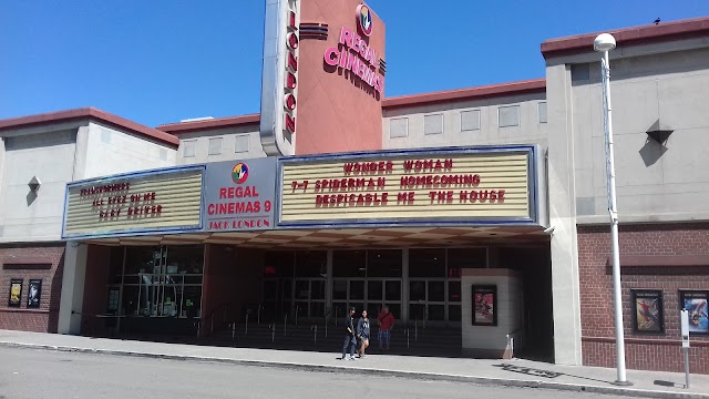 Regal Cinemas Jack London 9