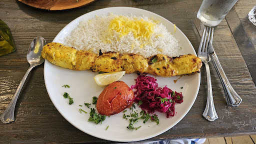 Noosh Kitchen - Visual