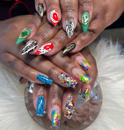 Essence Nail Bar-20% OFF Acrylic Fullset Monday to Friday