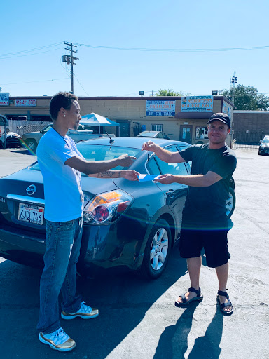 United Stars Motors - Thumbnail