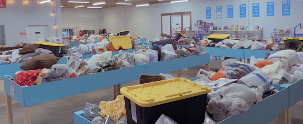 Outlet Shoppe LLC photo 3