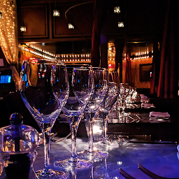 Photo n°49 de Secret Square - Gentlemen Club à Paris (Club privé)