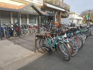 Photo n°23 de Vélos d'Albret location Cap Ferret Bélisaire à Lège-Cap-Ferret (Magasin de réparation de vélos)