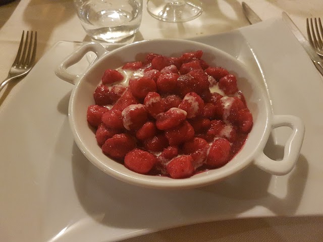 Ristorante Agriturismo La Cantina In Collina