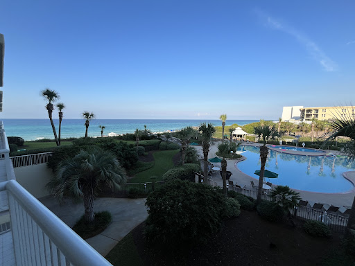 Blue Swell Rentals and Real Estate - Thumbnail
