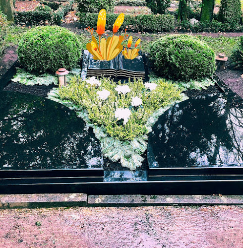 Friedhofsgärtnerei T. Bury