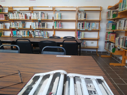 BiBLIOTECA AMELIA BERGOLIA CESEÑA - Thumbnail