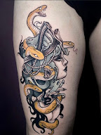 La Maison Oubliée . Salon de Tatouage à Caudan