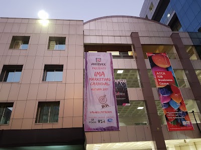 Photos of IUB School of Engineering & Computer Science