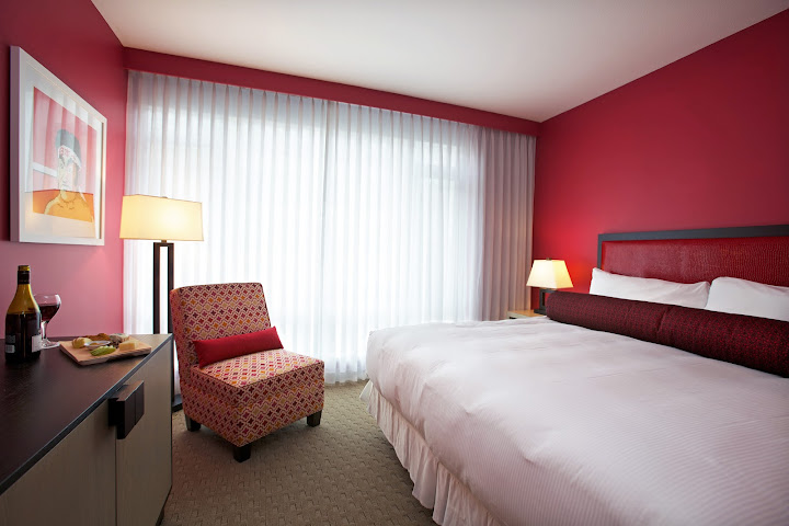 OPUS Vancouver by null