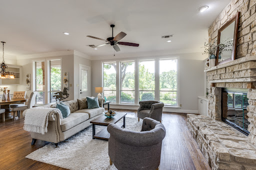 Donna Noto | RE/MAX Associates - Thumbnail