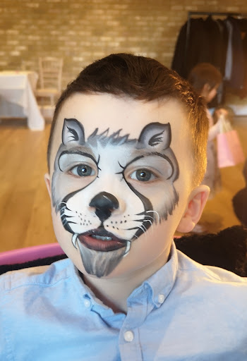Snazzy Roo Face Painting & Glitter - Thumbnail
