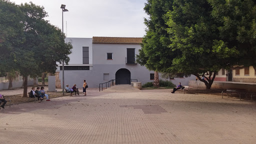 Escola Municipal de Persones Adultes Gallery - Spain