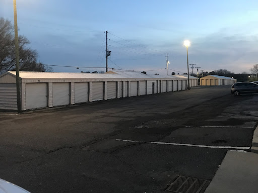 Twenty One Plaza Storage - Thumbnail