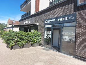 Photo n°2 de WASH'N DRY Concept à Rosny-sur-Seine (Laverie automatique)