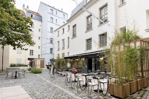 Photo n°56 de DAD'S DEN à Paris (Restaurant méditerranéen)