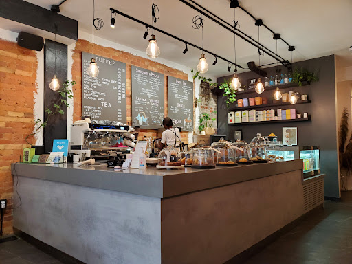 AM Coffee Studio - Thumbnail