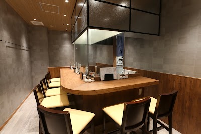 串炉端とりまろ｜三宮/ 焼き鳥