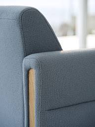 Photo n°16 de Espace Stressless Chailly-en-Bière - Fauteuil relax - Canapés à Chailly-en-Bière (Magasin de meubles de bureau)