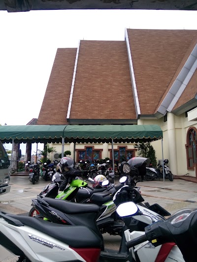Photos of Gereja GPIB IMMANUEL BALIKPAPAN