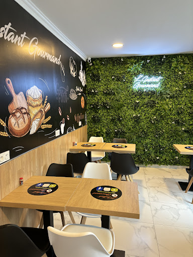 Photo 1 - Chicken Food Noyon