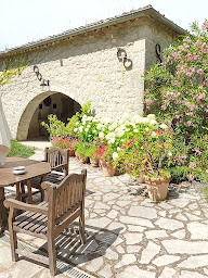 Photo n°6 de La Tour d'Auriolles à Saint-Alban-Auriolles (Chambre d'hôtes)