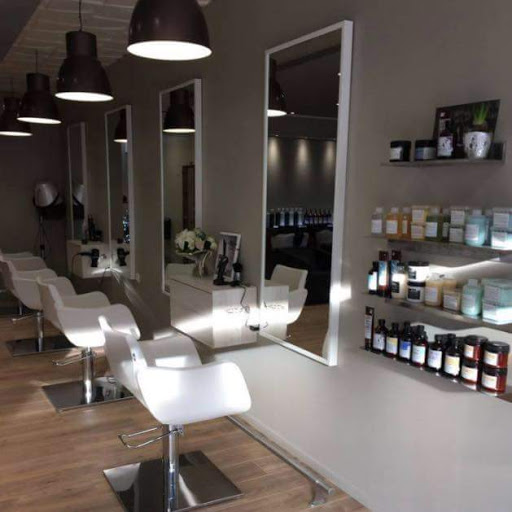 43 AVENUE COIFFEUR - Thumbnail