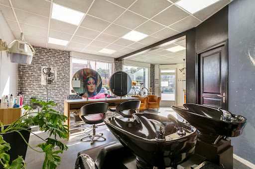 R DESIGN COIFFURE - Thumbnail