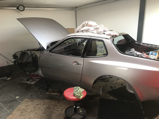 Martin Brown - Independent Porsche Technician - Thumbnail