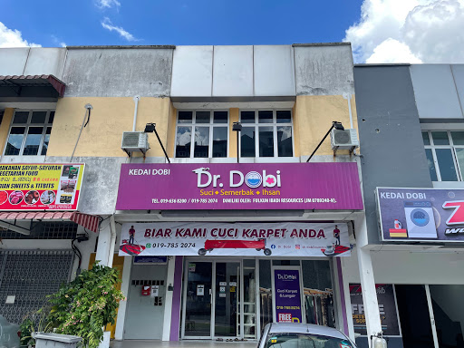 Dr. Dobi