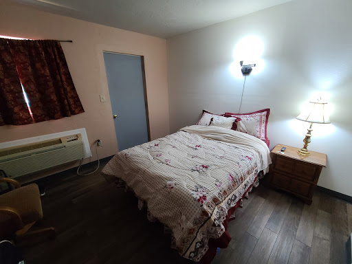 Curve Motel and RV Park Gallery - United States