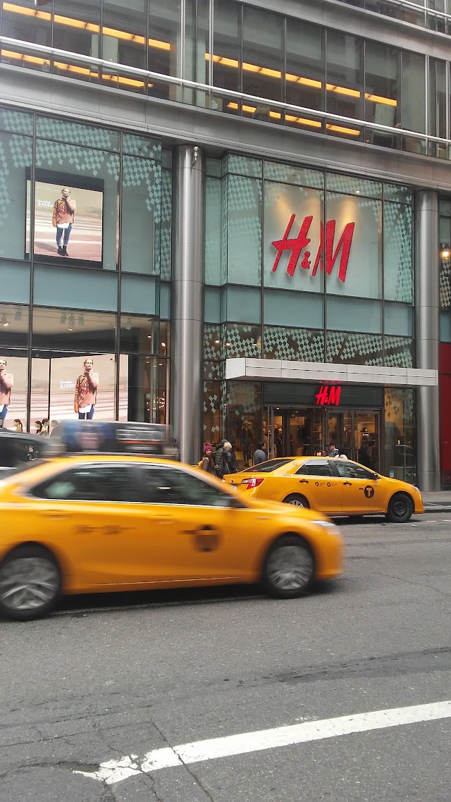 H&M