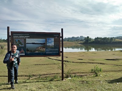 Photos of Lake Sidihoni
